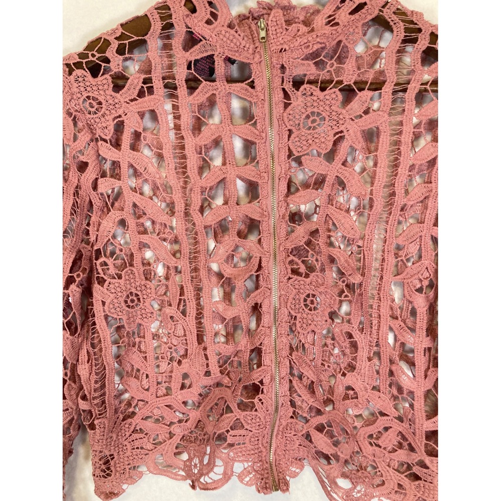 Whimsical Romantic It's Pink Women XL Dusty Rose Crochet Lace Bell Slv Crop Top - Picture 6 of 10